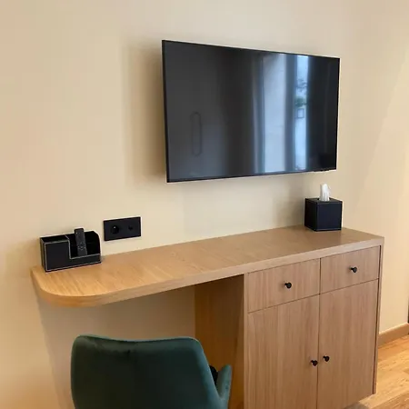 La Parisienne Paříž