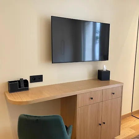 La Parisienne Apartmán *